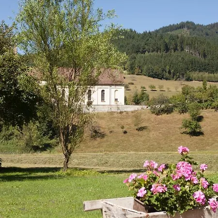 Moderne 3 Zi.-fewo Blackforestart Naehe Freiburg Appartement *