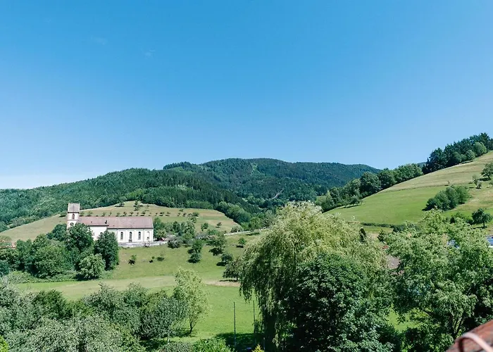 Moderne 3 Zi.-fewo Blackforestart Naehe Freiburg * Simonswald