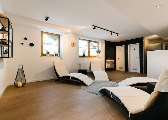 Moderne 3 Zi.-fewo Blackforestart Naehe Freiburg Simonswald